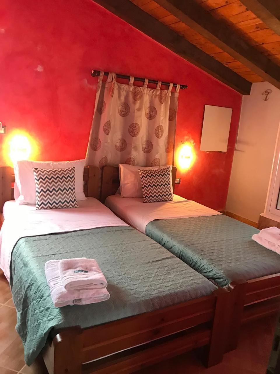 Villa Kolonja Ksamil Kültér fotó