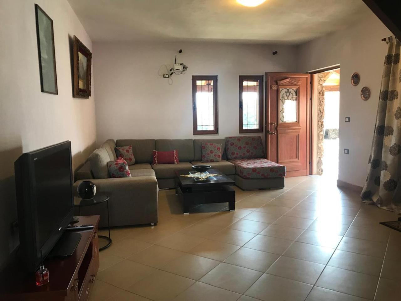 Villa Kolonja Ksamil Kültér fotó